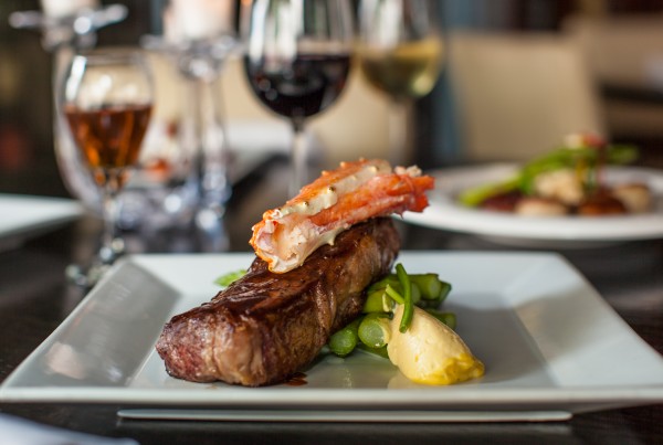 De-NOVO Oscar Style Seared NY Strip